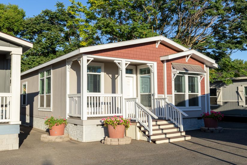 Clayton | Golden West Manufactured Home | FF561F